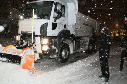 Başkan Özdemir'den kar mesaisi 