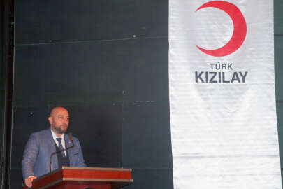 Kızılay Başkan Gençoğlu'na Emanet 