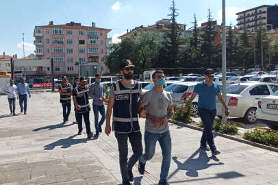 Cinayetle ilgili 3 kişi adliyeye sevk edildi