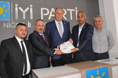 İYİ Parti'de toplu katılım