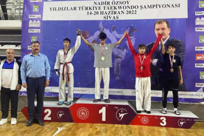 Niğdeli Mahmut Tekvando'da  Türkiye üçüncüsü oldu
