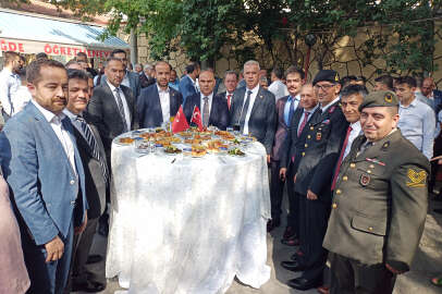 Niğde protokolü bayramlaştı !..