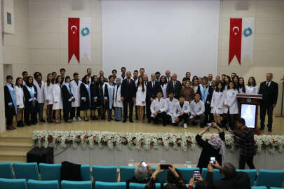 Beyaz önlüğü hiçbir zaman kirletmeyeceğiz !..