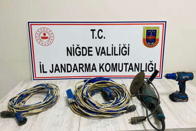 Jandarma dedektiflerinden kaçamadılar !..