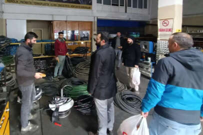 Yeniden Refah esnaf ziyaretinde !..