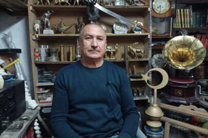 Kendi yaptığı kapı tarihi eser sanılınca, gözaltına alındı !