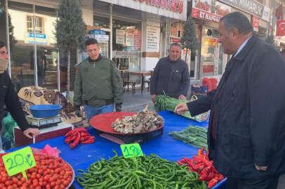 Gürer: Meyve sebze fiyatları uçtu !..