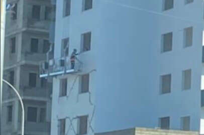 Depremden sonra oluşan çatlakları böyle sıvadılar!..