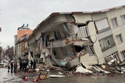 Depremde can kaybı 42 bini geçti 