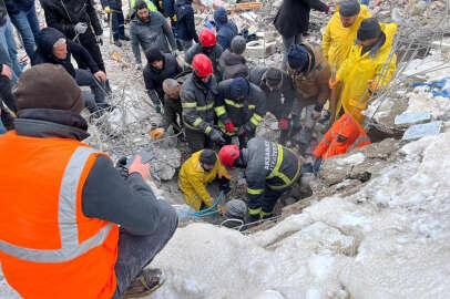 90 ülkeden 11 bin 500 arama kurtarma ekibi geldi