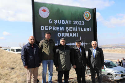 Deprem Şehitleri Ormanı için fidan dikildi