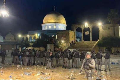 Görüntüler dünyayı ayağa kaldırdı... İsrail'den hain saldırı!