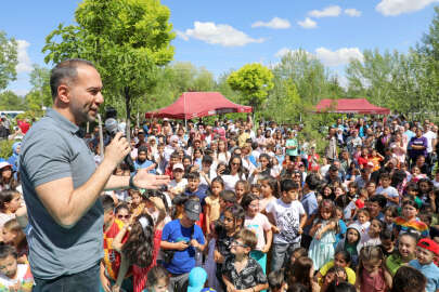 Özdemir; Biz kocaman bir aileyiz!..