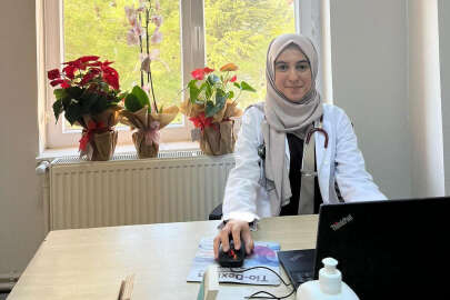 Fenomen doktor Altunhisar'da göreve başladı