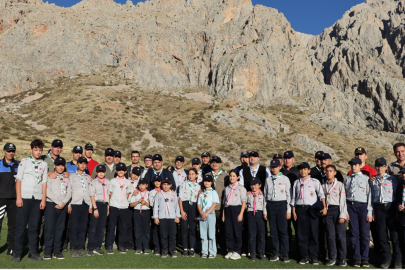 Niğde'de 'Bizim çocuklar' doğa yürüyüşü yaptı