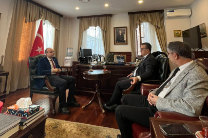 Rektör Uslu, Kazakistan'dan kardeşlik mesajı verdi