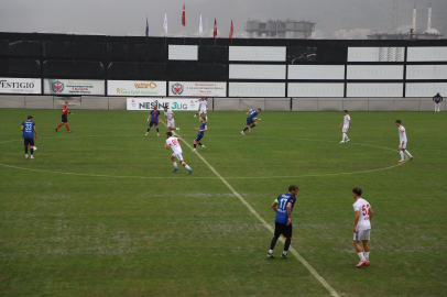 Niğde deplasmandan 1 puanla döndü