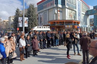CHP Niğde Uğur Mumcu'yu andı