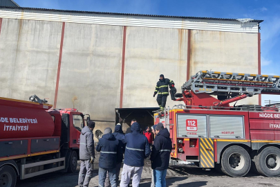 Niğde’de korkutan fabrika yangını!