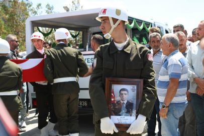 Şehit Uzman Çavuş Enver Yaman son yolculuğuna uğurlandı