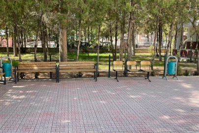 Niğde Belediyesinden kapsamlı okul bahçesi temizliği