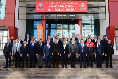 Niğde'de yerli üretimi patates ve barbunyanın ilk alımı yapıldı