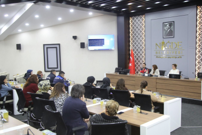 NİĞDE’DE "KORUYUCU AİLE" FARKINDALIĞI İÇİN ÖNEMLİ SEMİNER