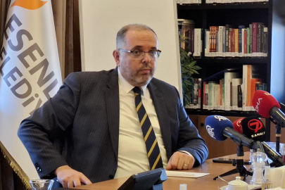 Erhan Afyoncu: Dünya Tarihini Batı’nın Çizdiği Şablonla Okumak Zorunda Değiliz