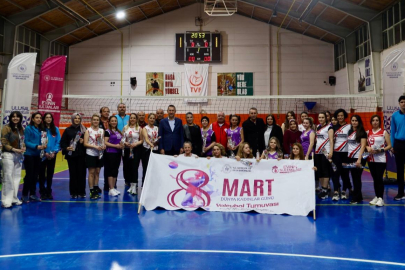 Bor'da kadın sporcular bir araya geldi