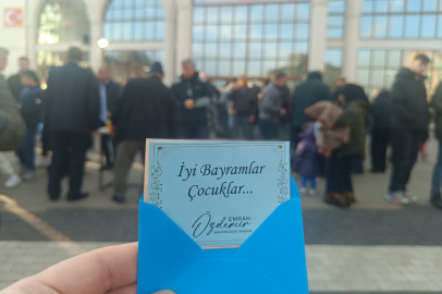 Başkan Özdemir bayram geleneğini bozmadı