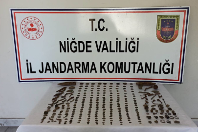 Niğde’de Tarihi Eser Operasyonu: 290 Parça Eser Ele Geçirildi