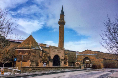 Sungurbey Camii yeniden ibadete açılıyor